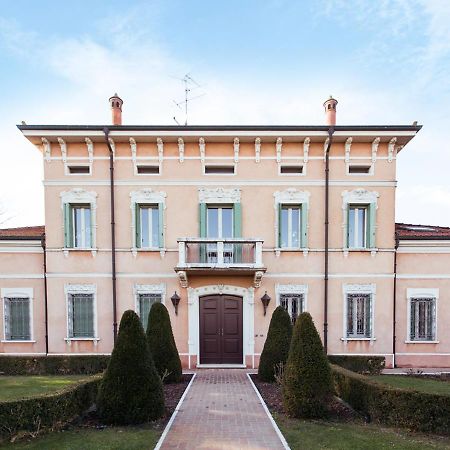 סוזארה B&B Residence Il Ciliegio , Via Villa Superiore 93 Luzzara מראה חיצוני תמונה