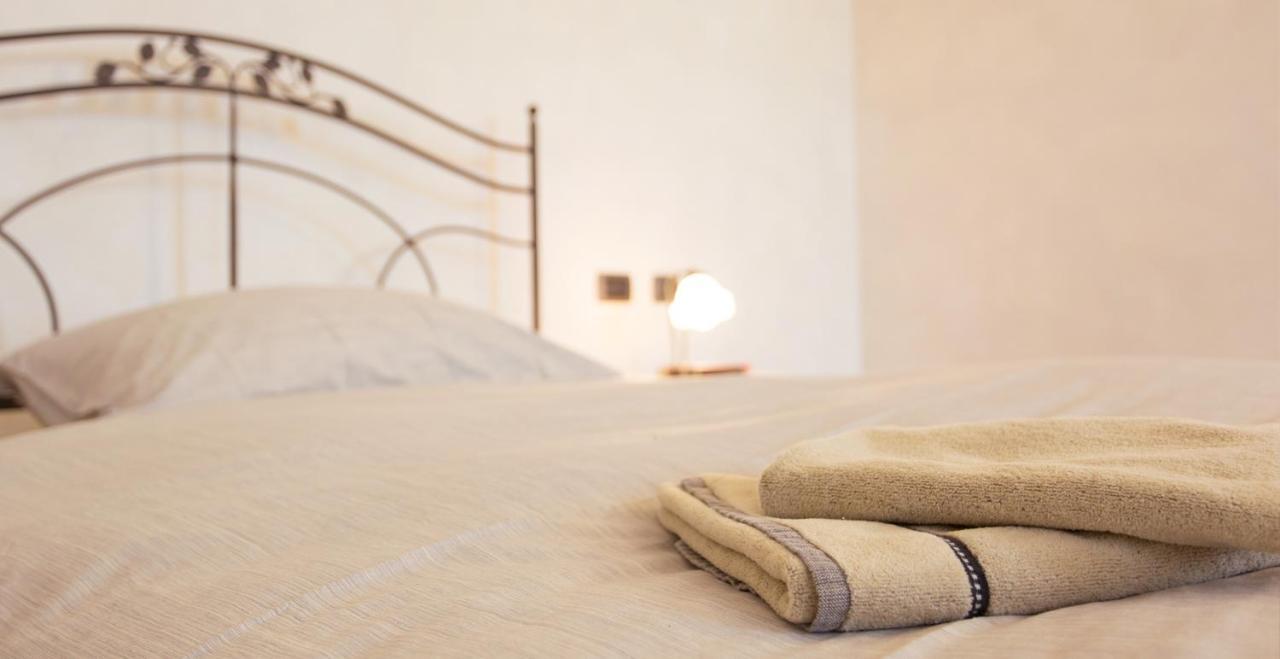סוזארה B&B Residence Il Ciliegio , Via Villa Superiore 93 Luzzara מראה חיצוני תמונה