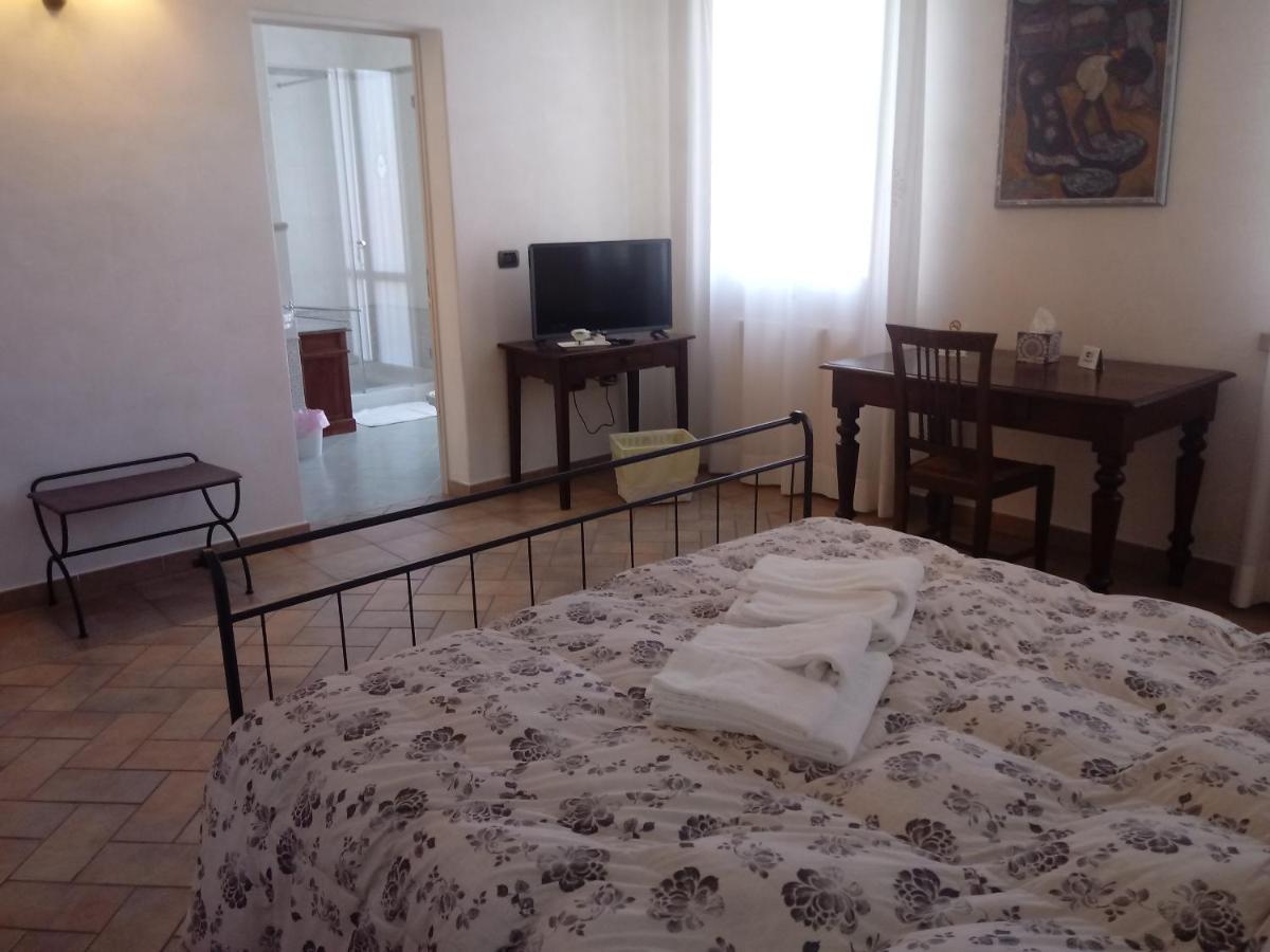 סוזארה B&B Residence Il Ciliegio , Via Villa Superiore 93 Luzzara מראה חיצוני תמונה