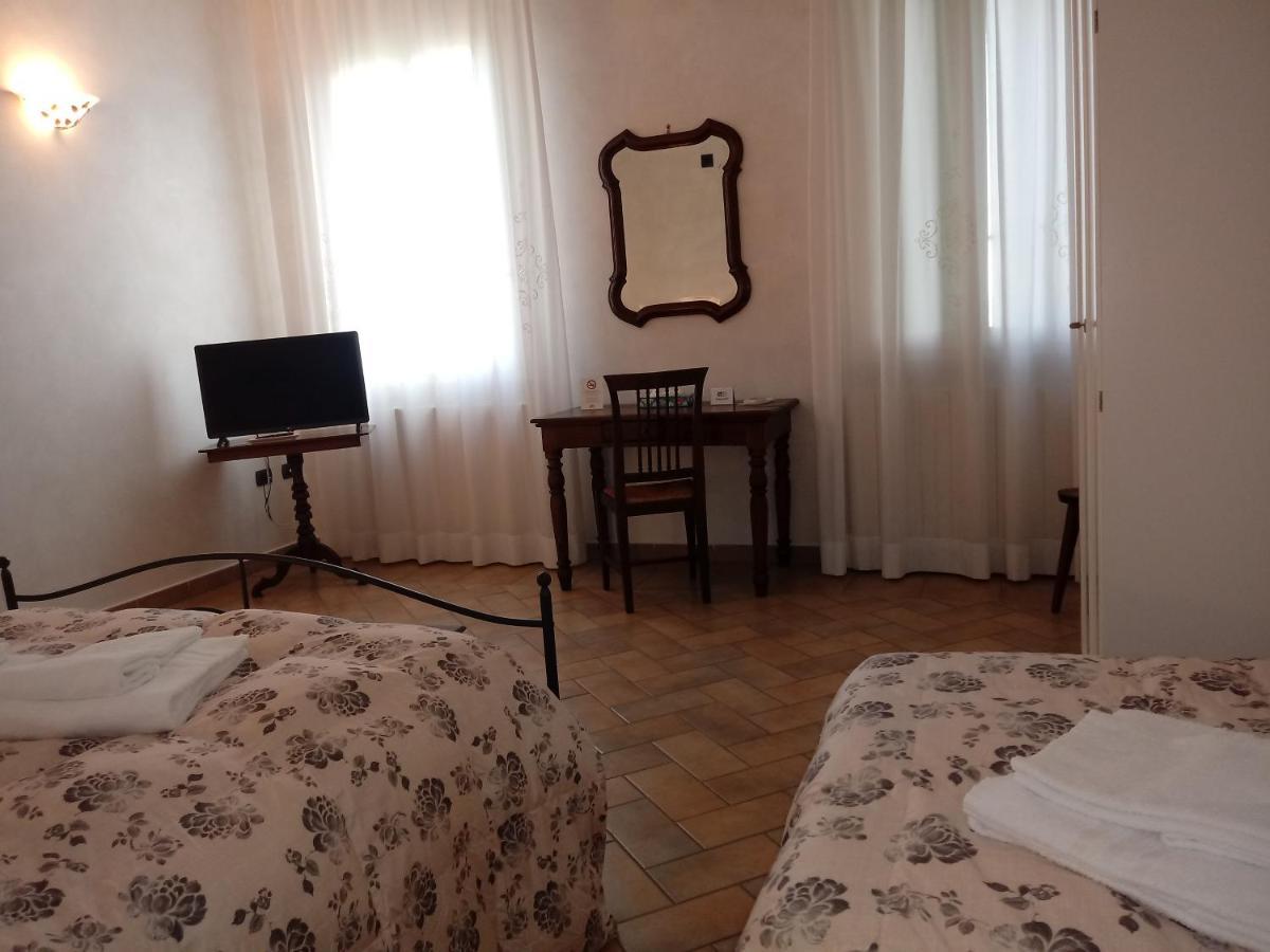 סוזארה B&B Residence Il Ciliegio , Via Villa Superiore 93 Luzzara מראה חיצוני תמונה