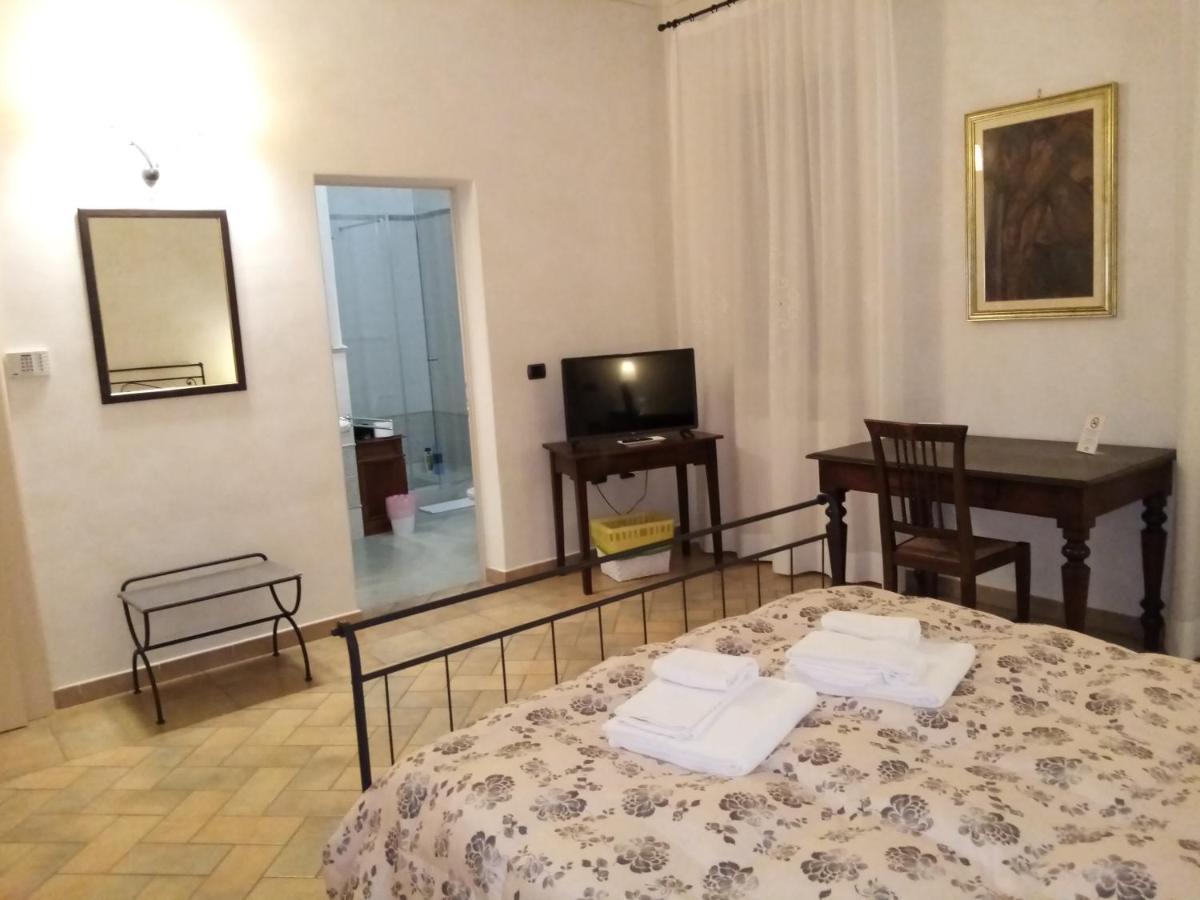סוזארה B&B Residence Il Ciliegio , Via Villa Superiore 93 Luzzara מראה חיצוני תמונה